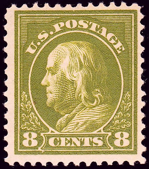 Benjamin Franklin (1706-1790), leading author and politician