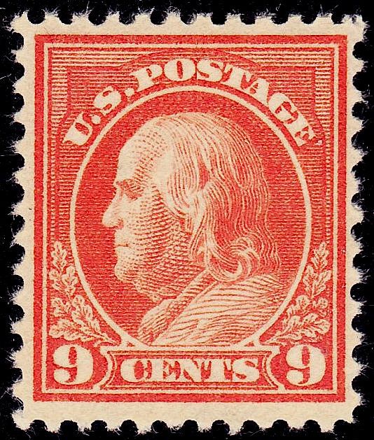 Benjamin Franklin (1706-1790), leading author and politician