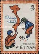 Children drawing map of unified Viet Nam
