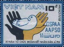 Hands, dove