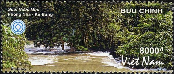 Nước Mọc Stream