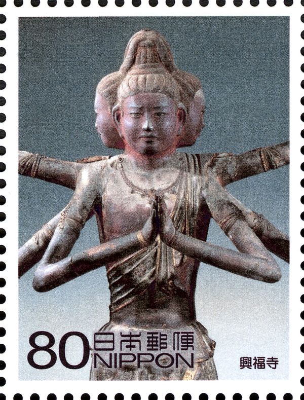 Kōfuku-ji Temple: 3-headed & 6-armed statue of Ashura