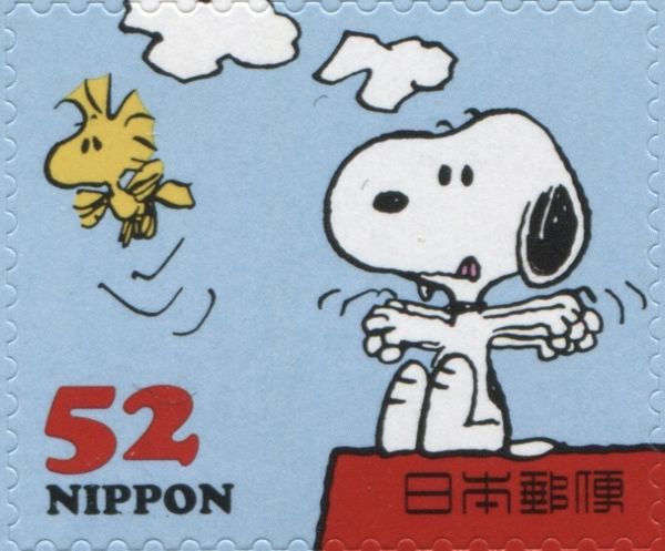 Woodstock Flying near Snoopy