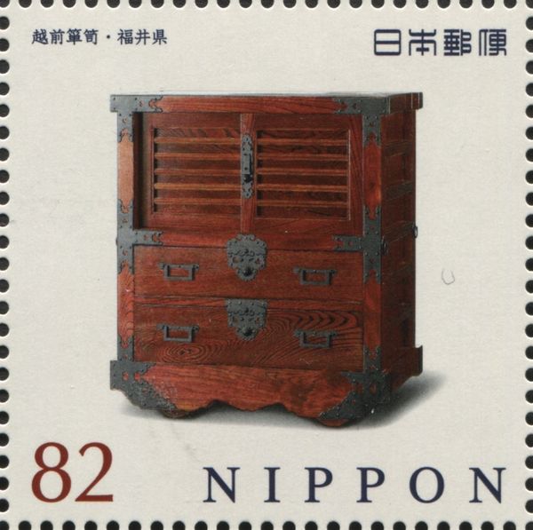 Echizen-tansu Wooden Chests (Fukui)