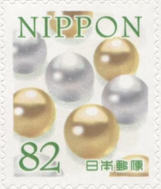 Gold and silver pearls