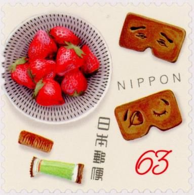 Strawberries, Rice Crackers