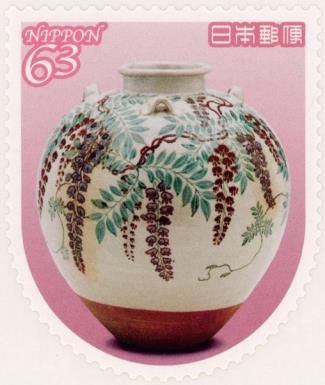 Glazed Tea Leaf Urn with Wisteria Design, Ninsei Nonomura