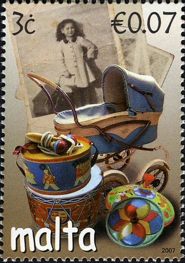 Pedigree dolls pram (1950s), drums and skipping rope