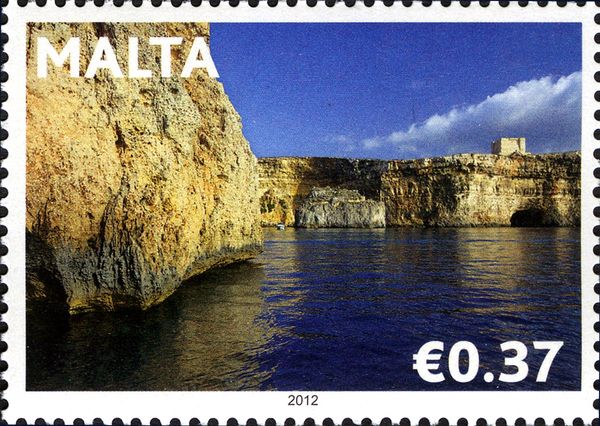 Comino Shoreline
