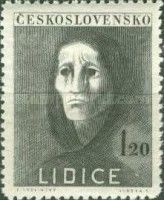 Trpící žena