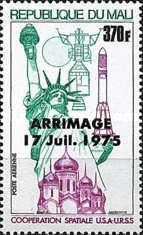 Apollo-Soyuz Rocket, Statue of Liberty and Kreml