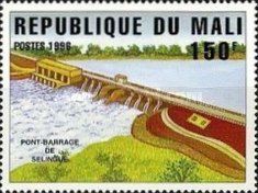 Selingue bridge