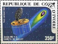 “MS T-5” space probe and comet