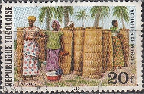 Paniers en paille tressée