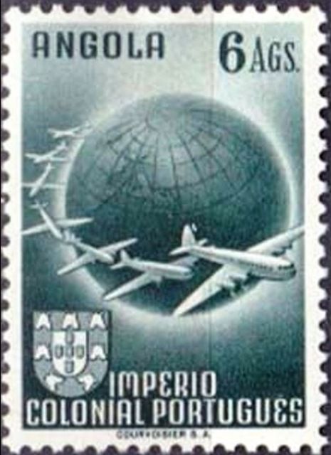 Planes circling globe