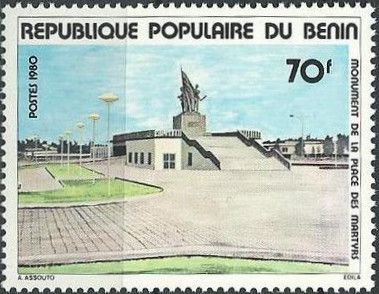Monument, Martyrs' Square