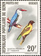 Woodland Kingfisher (Halcyon senegalensis), Village Weaver (