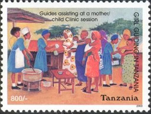 Guides assisting at a mother/child Clinic session