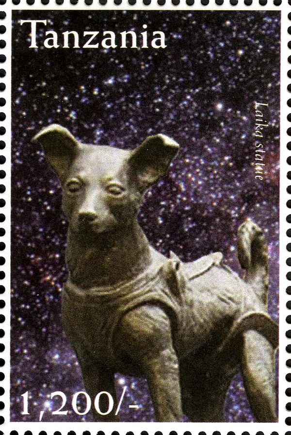 Laika Statue