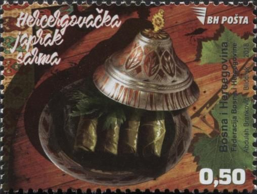 Japrak (Herzegovina stuffed wine grapes leaves)