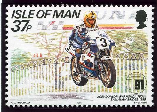 Joey Dunlop, RVF Honda 750cc, Ballaugh Bridge, 1985