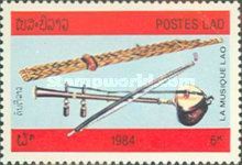 Pipes, string instrument