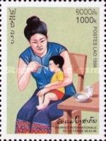 Feeding infant