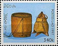 Traditional food containers