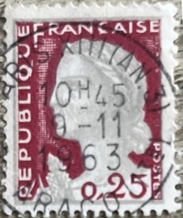 Marianne de Decaris overprinted "EA"