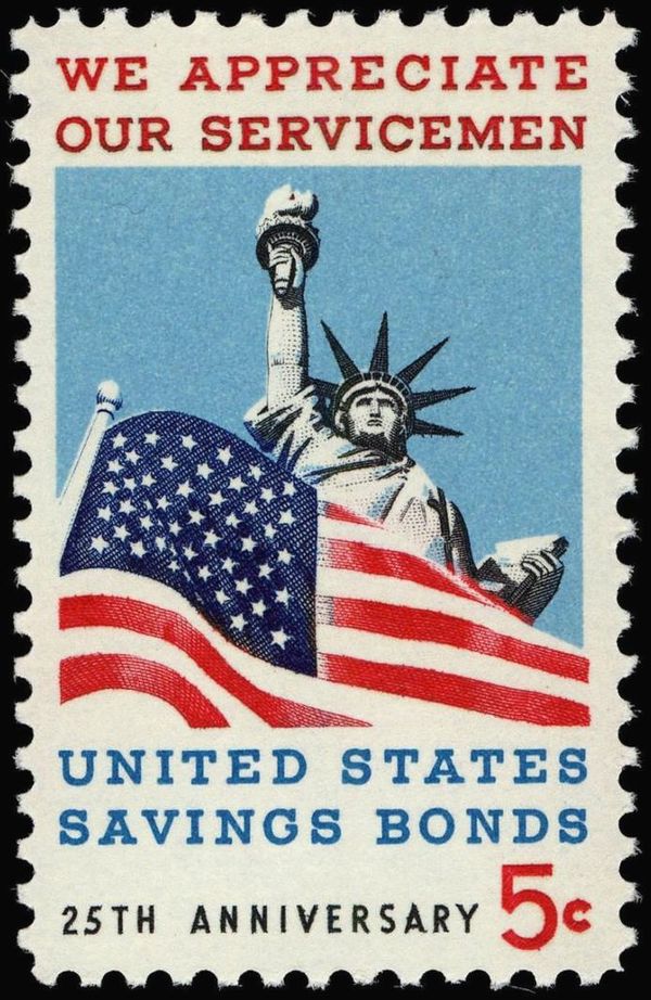 Statue of Liberty and US Flag