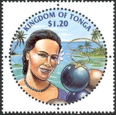 Woman wearing Pearl necklace