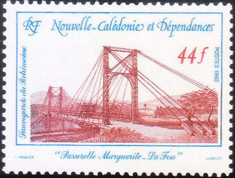 Marguerite Suspension Bridge - La Foa