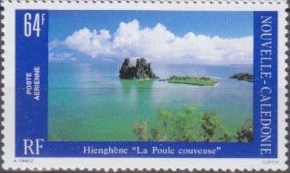 "La Poule Couveuse" Hienghčne