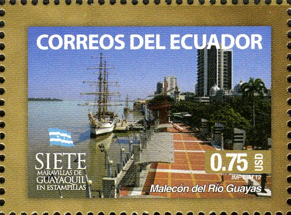 Embankment of the Rio Guayas