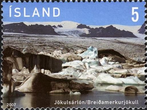 Glaciers in Iceland - Jökulsárlón á Breiðamerkursandi