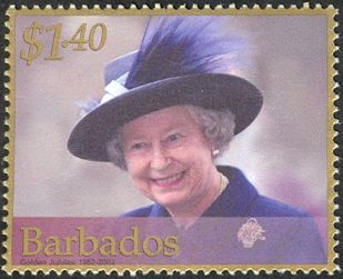  Queen Elizabeth in purple feathered hat