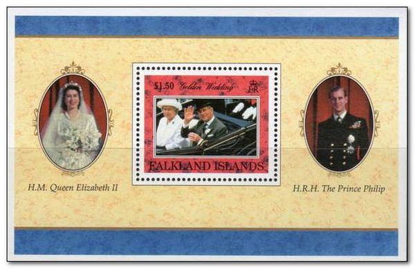 Queen Elizabeth in phaeton at Trooping the Colour, 1996