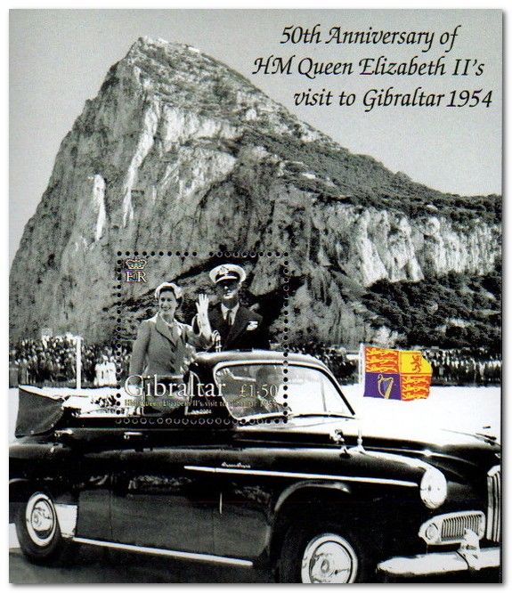 HM Queen Elizabeth II standing in Limousine & Prince Philip