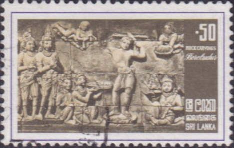 Bodhisattva without royal attire cutting off his hair