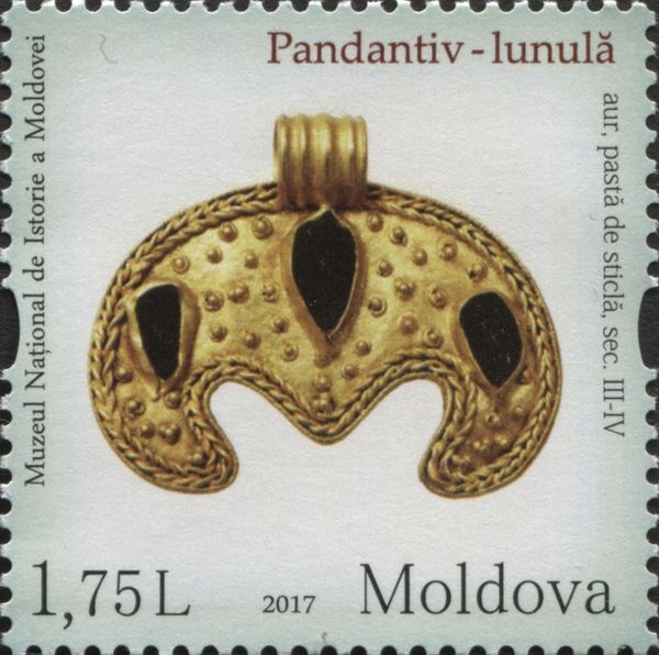 Gold Moon Pendant with Glass Paste (III-IV cent.)