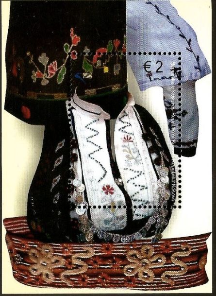 Costumes Drenica
