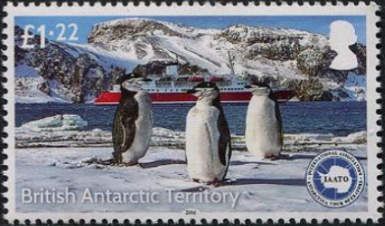Chinstrap Penguin (Pygoscelis antarcticus), Cruise Ship