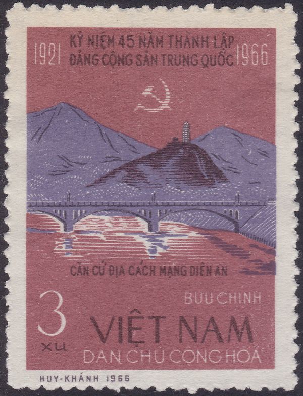 Soldiers Raising RVN Flag over the North