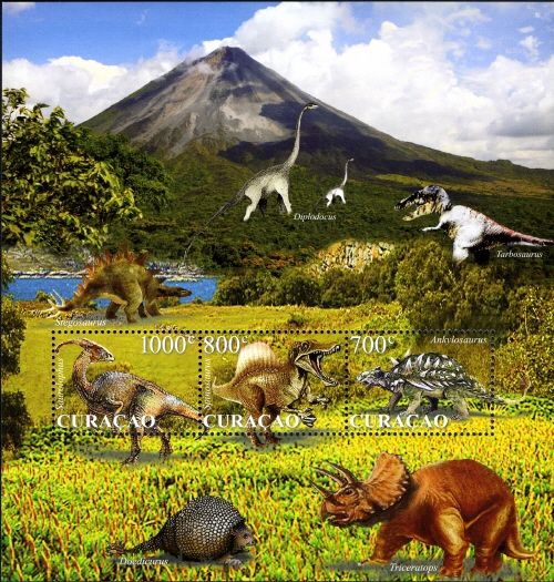Ankylosaurus, Spinosaurus, Saurolophus