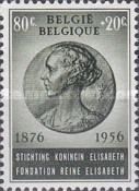 Queen Elisabeth - Medallion by Alfred Courtens (1889-1967)