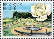 Annevoie Garden, Rose "Pascali"