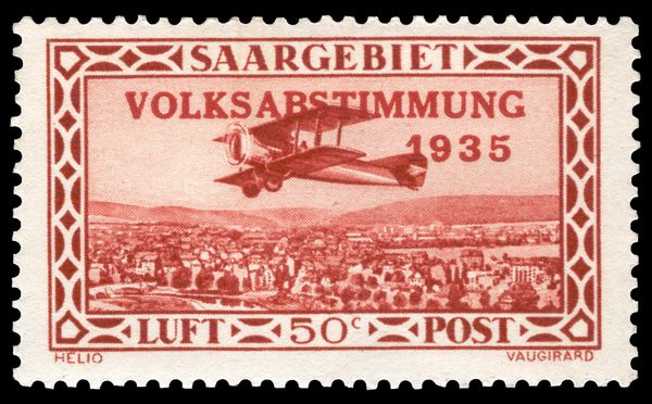 Plane flying Saarbrücken