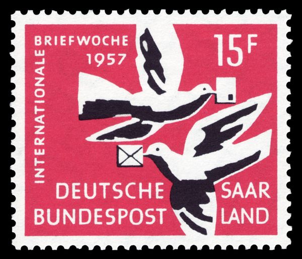 Two doves with envelopes