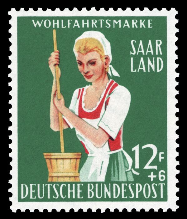 Dairymaid with butter tub
