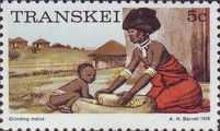 Grinding maize